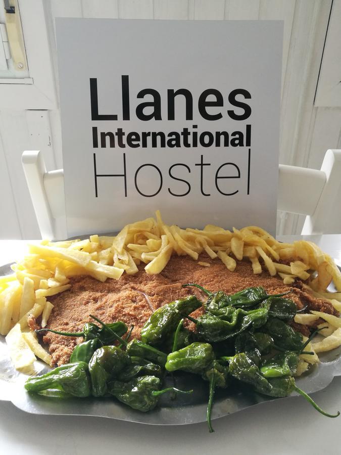 Llanes International Hostel Poo De Llanes Exteriör bild